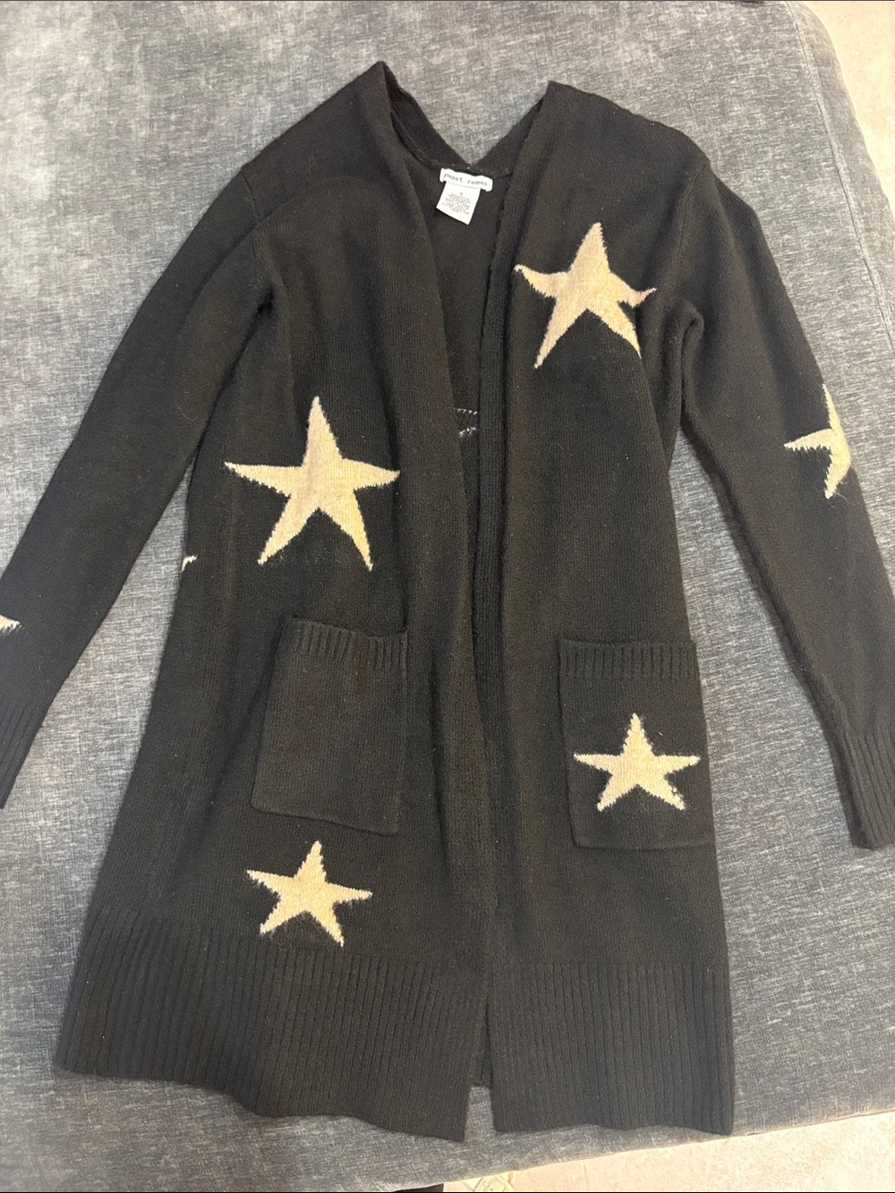 Sweet Romeo Black Open Cardigan with Cream Star Motif